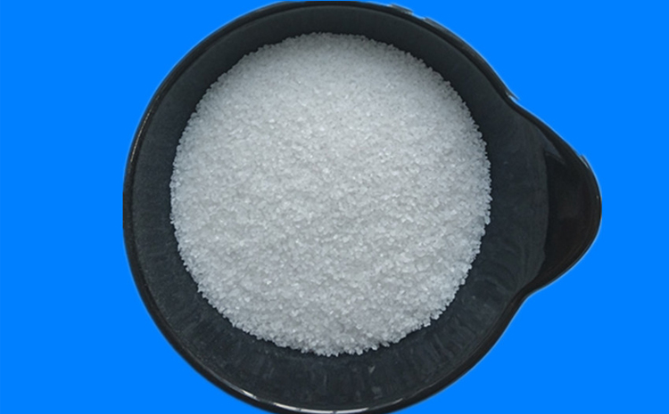 16-26 meshes of fine quartz sand